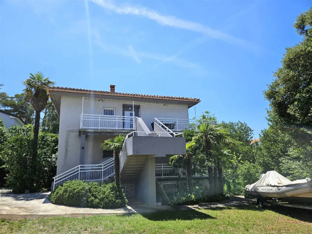 2-Bedroom Apartment in Malinska Near Beach
