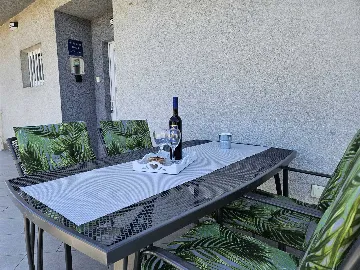 2-Bedroom Apartment in Malinska Near Beach