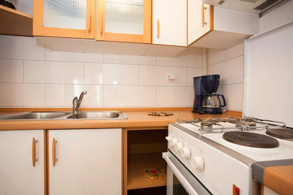 4-Bedroom Apartment in Krk for Up to 8 Guests