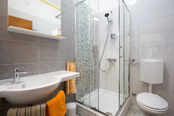 4-Bedroom Apartment in Krk with Spacious Terrace