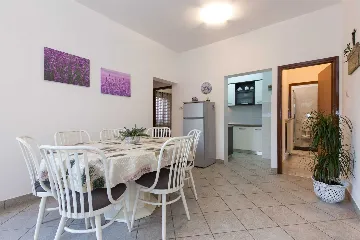 4-Bedroom Apartment in Krk with Spacious Terrace