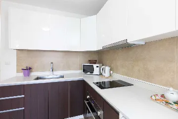 Malinska Apartment with Balcony for 4 Guests