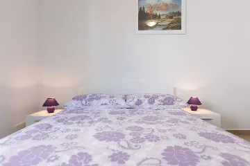 Malinska Studio Apartment for 2 Guests