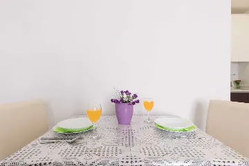 Malinska Studio Apartment for 2 Guests