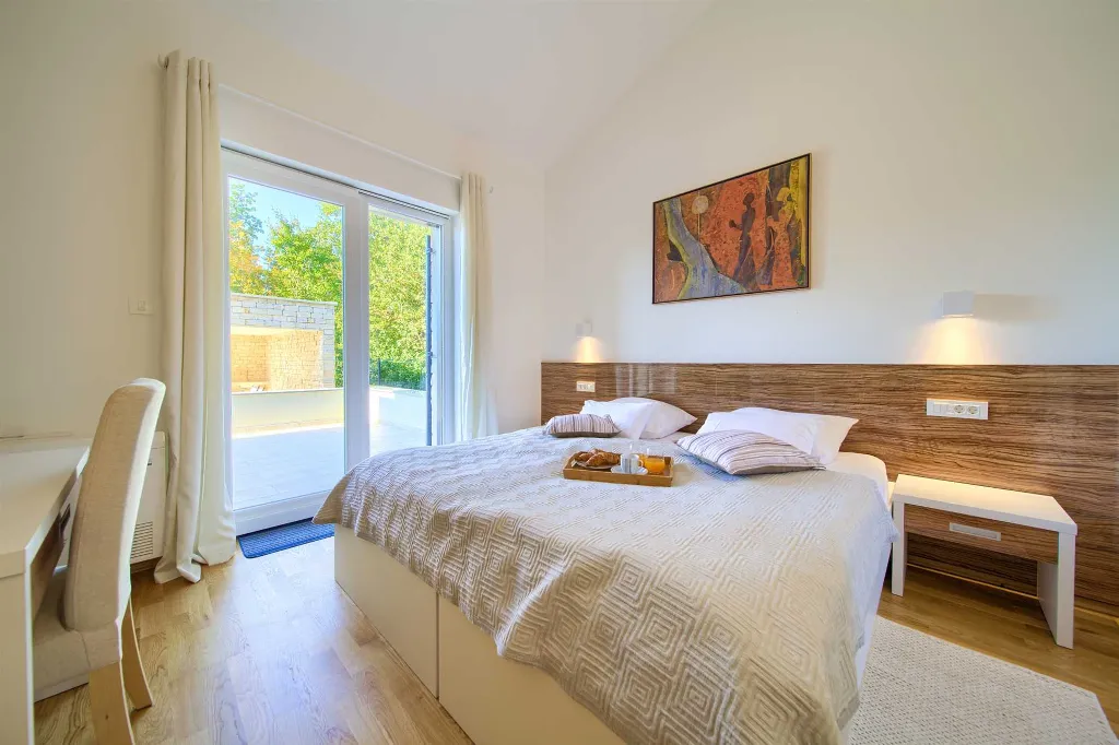 Villa with Private Pool and Grill in Vrbnik-Risika