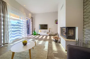 Villa with Private Pool and Grill in Vrbnik-Risika