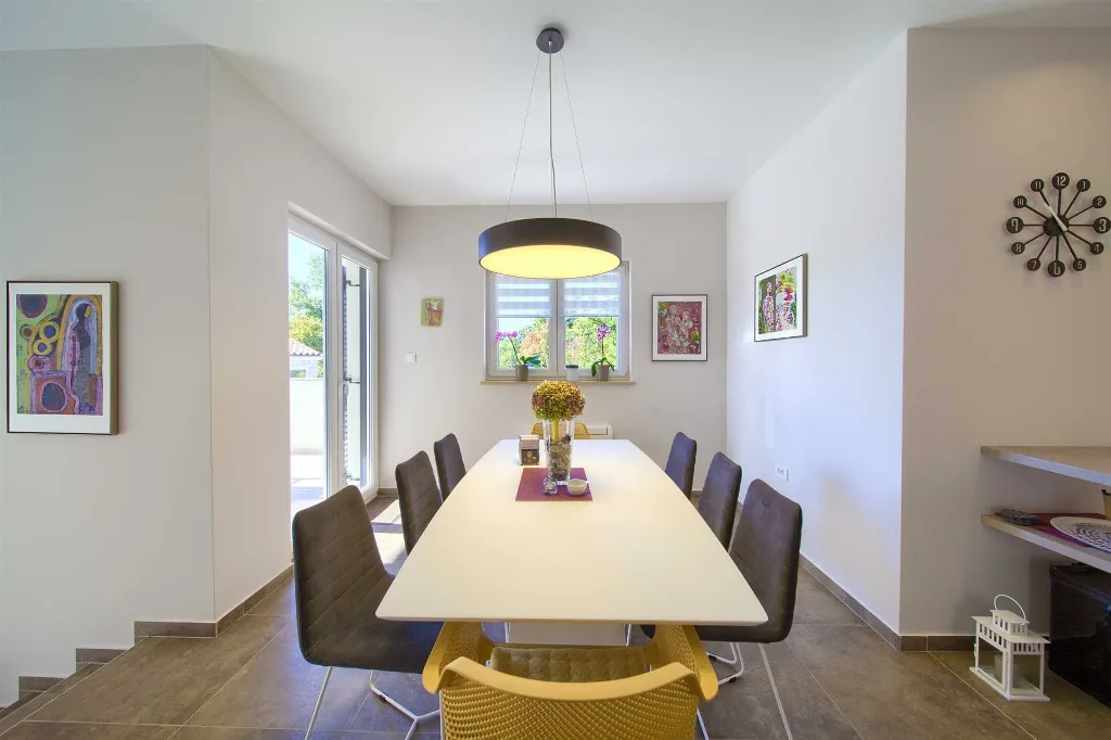 Villa with Private Pool and Grill in Vrbnik-Risika