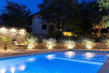 Malinska 1-Bedroom Apartment for Two with Sea View