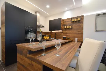 Ground-Floor Apartment for 2 Guests in Malinska