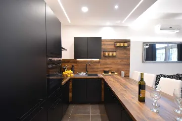 Ground-Floor Apartment for 2 Guests in Malinska