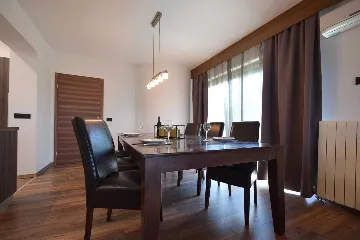 Malinska 1-Bedroom Apartment with Pool