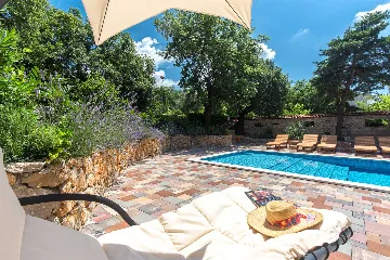 Ground-Floor Apartment in Malinska for 2 Guests