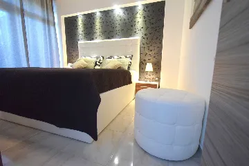 Ground-Floor Apartment in Malinska for 2 Guests