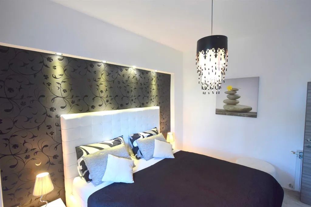 Ground-Floor Apartment in Malinska for 2 Guests