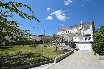 1-Bedroom Apartment with Sea-View Terrace in Krk