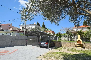 1-Bedroom Apartment with Sea-View Terrace in Krk