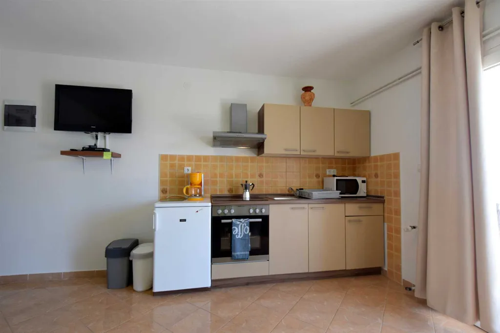 1-Bedroom Apartment with Sea-View Terrace in Krk