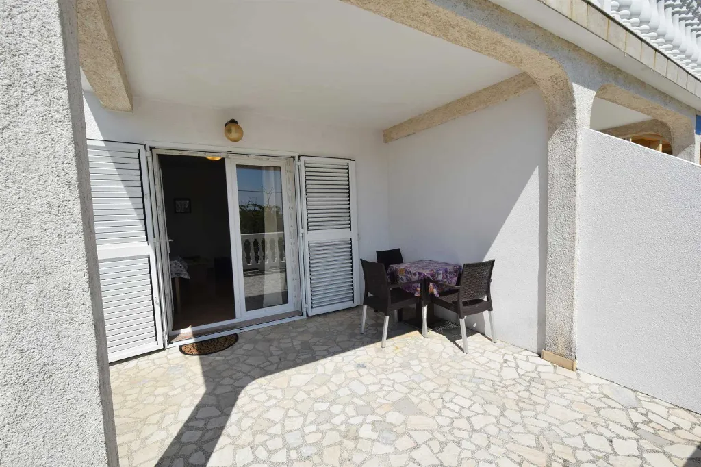 1-Bedroom Apartment with Sea-View Terrace in Krk