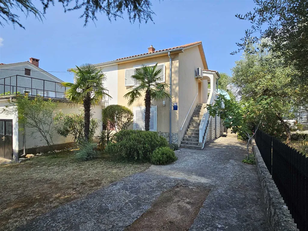 Malinska Apartment for up to 3 Guests