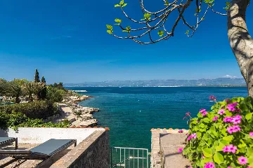 Villa with Pool and Sea View in Malinska-Vantačići