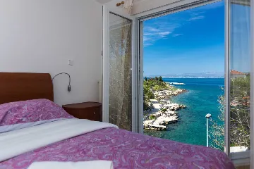 Villa with Pool and Sea View in Malinska-Vantačići