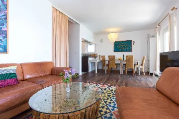 Villa with Pool and Sea View in Malinska-Vantačići