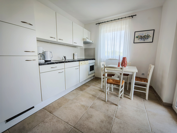 Balcony Apartment for 4 Guests in Punat