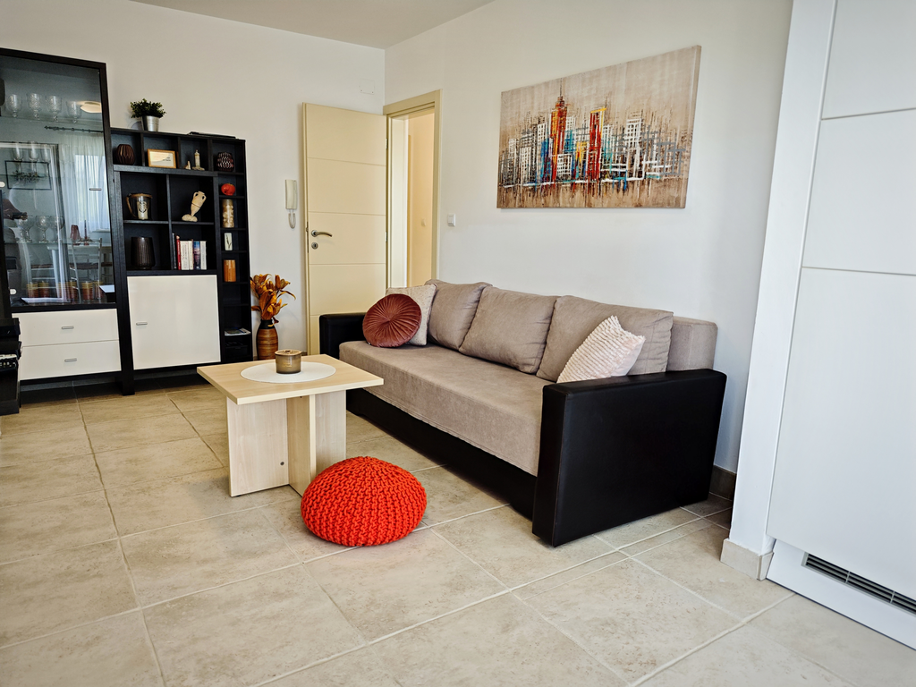 Balcony Apartment for 4 Guests in Punat