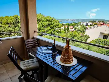 1-Bedroom Apartment for 4 in Punat, Balcony