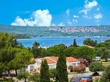 1-Bedroom Apartment for 4 in Punat, Balcony