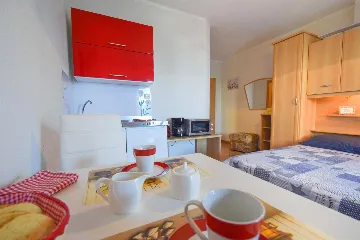 Malinska Studio Apartment for 2 Guests