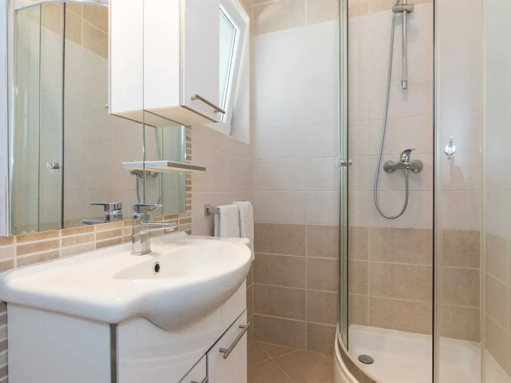 2-Bedroom Apartment with Sea View in Čižići