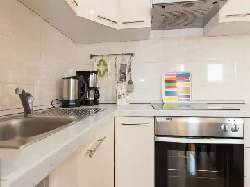 2-Bedroom Apartment with Sea View in Čižići