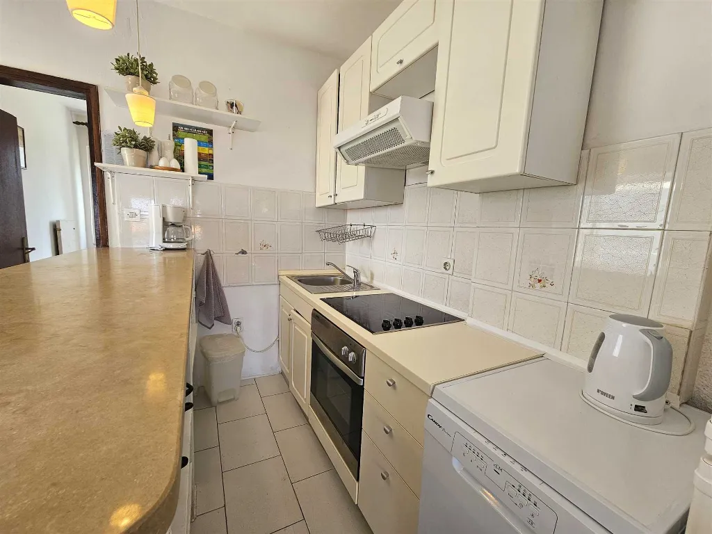Apartment with Balcony in Malinska for 2