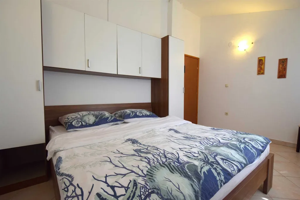 Holiday House with Terrace for 4 in Malinska