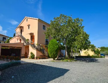 2-Bedroom Apartment with Balcony in Malinska