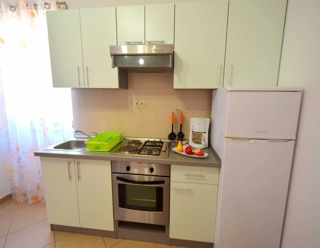 2-Bedroom Apartment with Balcony in Malinska