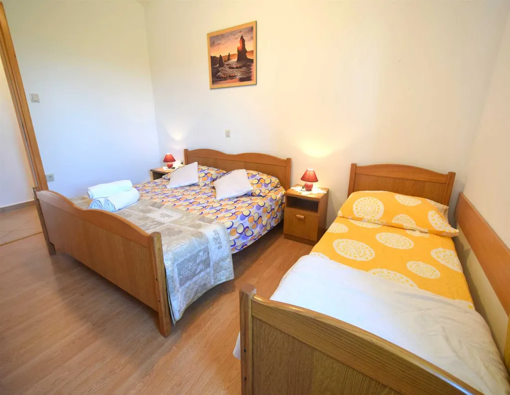 Apartment in Malinska for 4 Guests