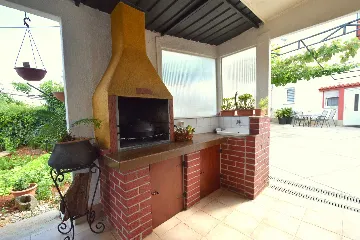 Two-Bedroom Apartment with Balcony in Sveti Anton