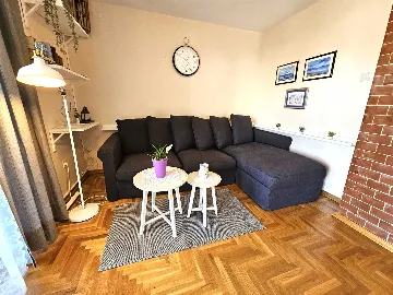 Malinska 2-Bedroom Apartment for 4 Guests