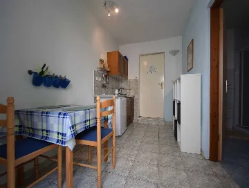 Studio Apartment for 3 in Vantačići