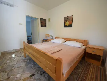 Studio Apartment for 3 in Vantačići