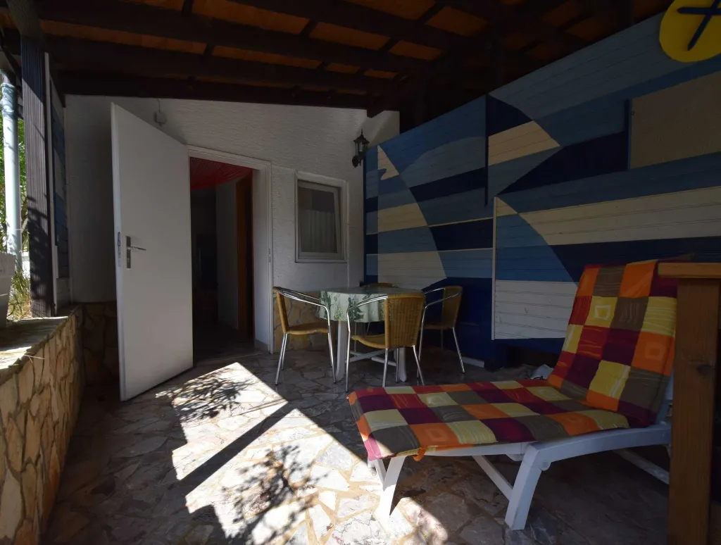 Studio Apartment for 3 in Vantačići