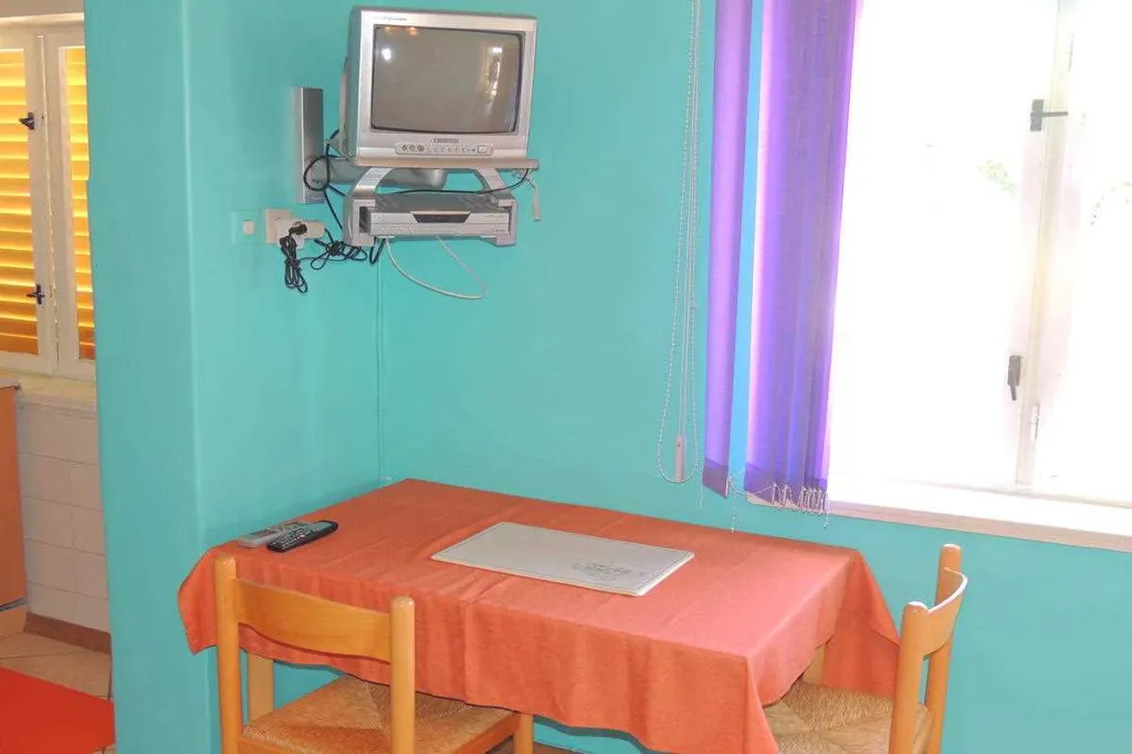 Krk Apartment for 2 with Balcony