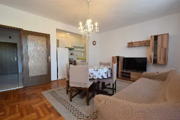 2-Bedroom Apartment in Malinska with Balcony