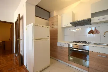 2-Bedroom Apartment in Malinska with Balcony