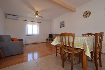 2-Bedroom Apartment in Nenadići for 4 Guests