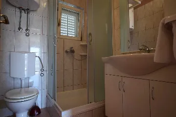 2-Bedroom Apartment in Nenadići for 4 Guests