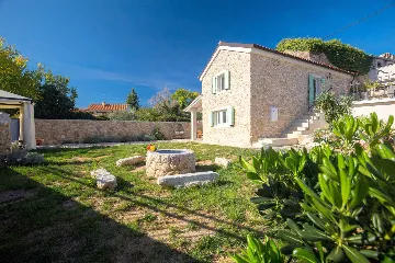 Holiday House in Polje (Krk) for up to 6