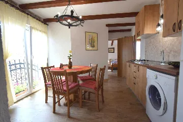 2-Bedroom Apartment in Čižići (4 Guests)
